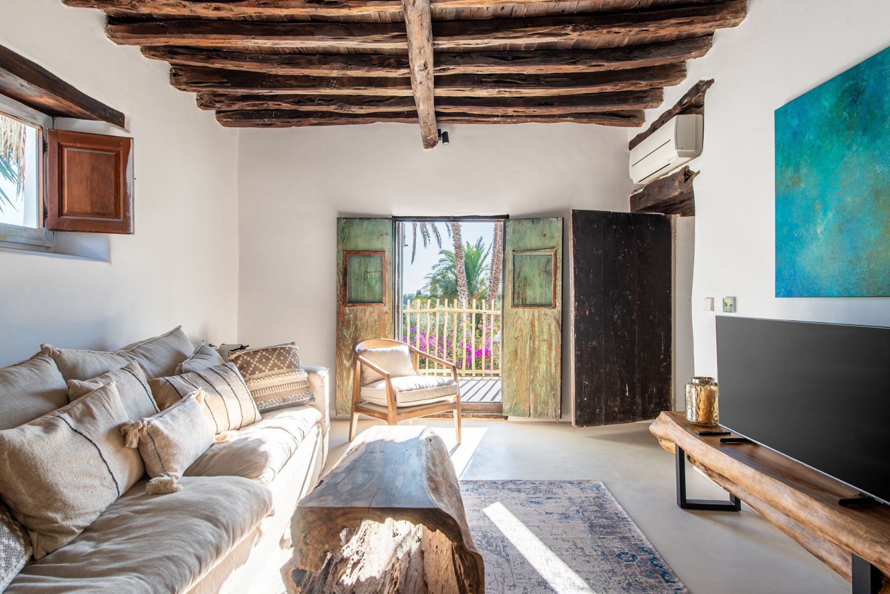 Can Amphorae villa photo.